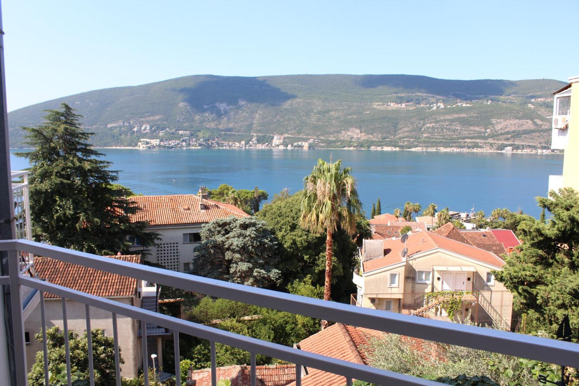 Guest House Tomanovic Herceg Novi Phòng bức ảnh