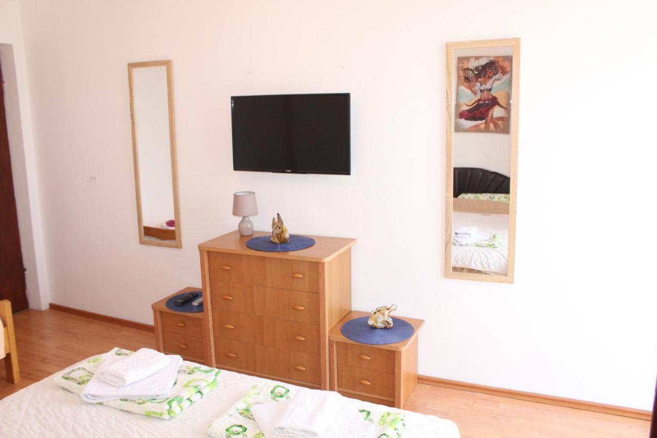 Guest House Tomanovic Herceg Novi Ngoại thất bức ảnh