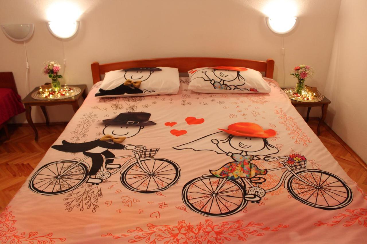 Guest House Tomanovic Herceg Novi Ngoại thất bức ảnh