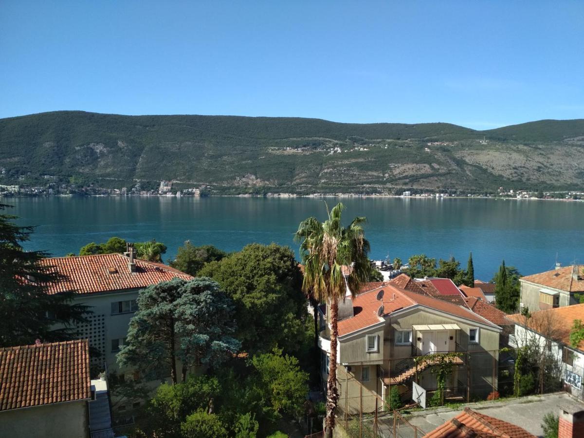 Guest House Tomanovic Herceg Novi Ngoại thất bức ảnh